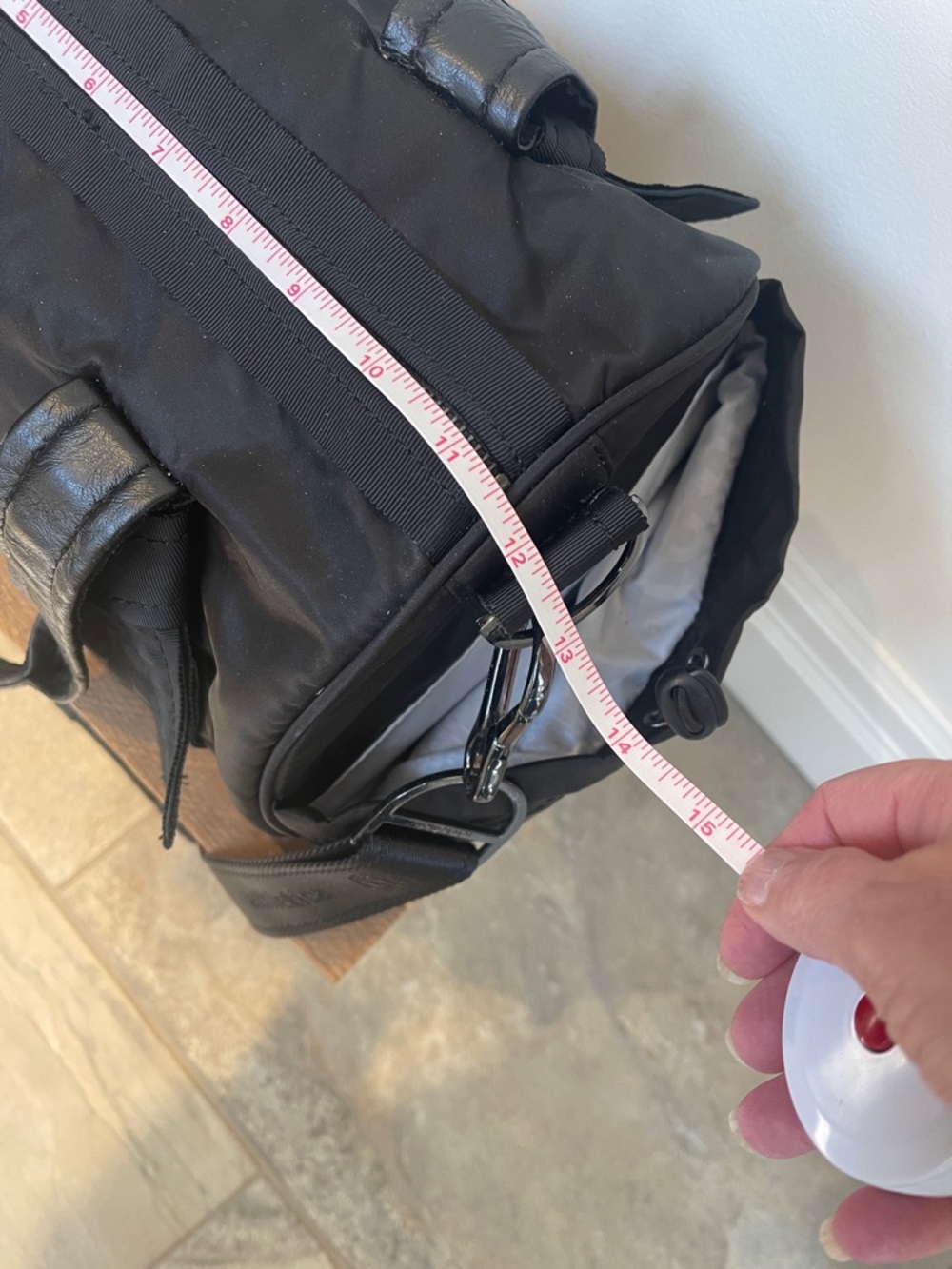 Lululemon DTB Duffel - Picture 13 of 13